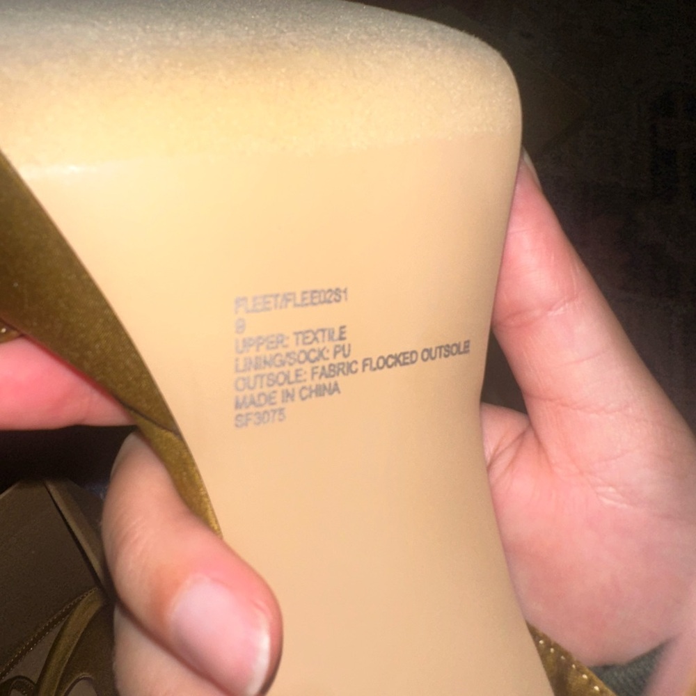 Steve Madden Gold/ olive green Strappy Platform Heels - Picture 6 of 6